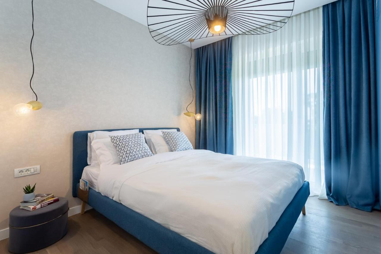 Il Lago - Azur - Cozy Luxurious Smart Home By The Lake Voluntari エクステリア 写真